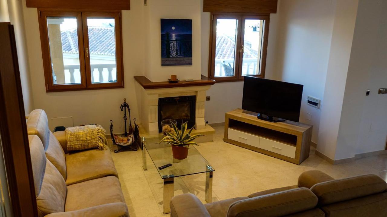 Villa Borja Torre Del Mar Eksteriør bilde